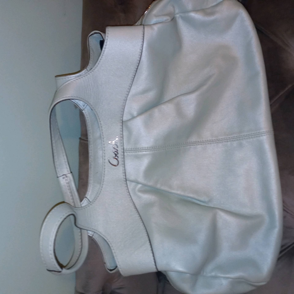 Purse - Picture 3 of 4